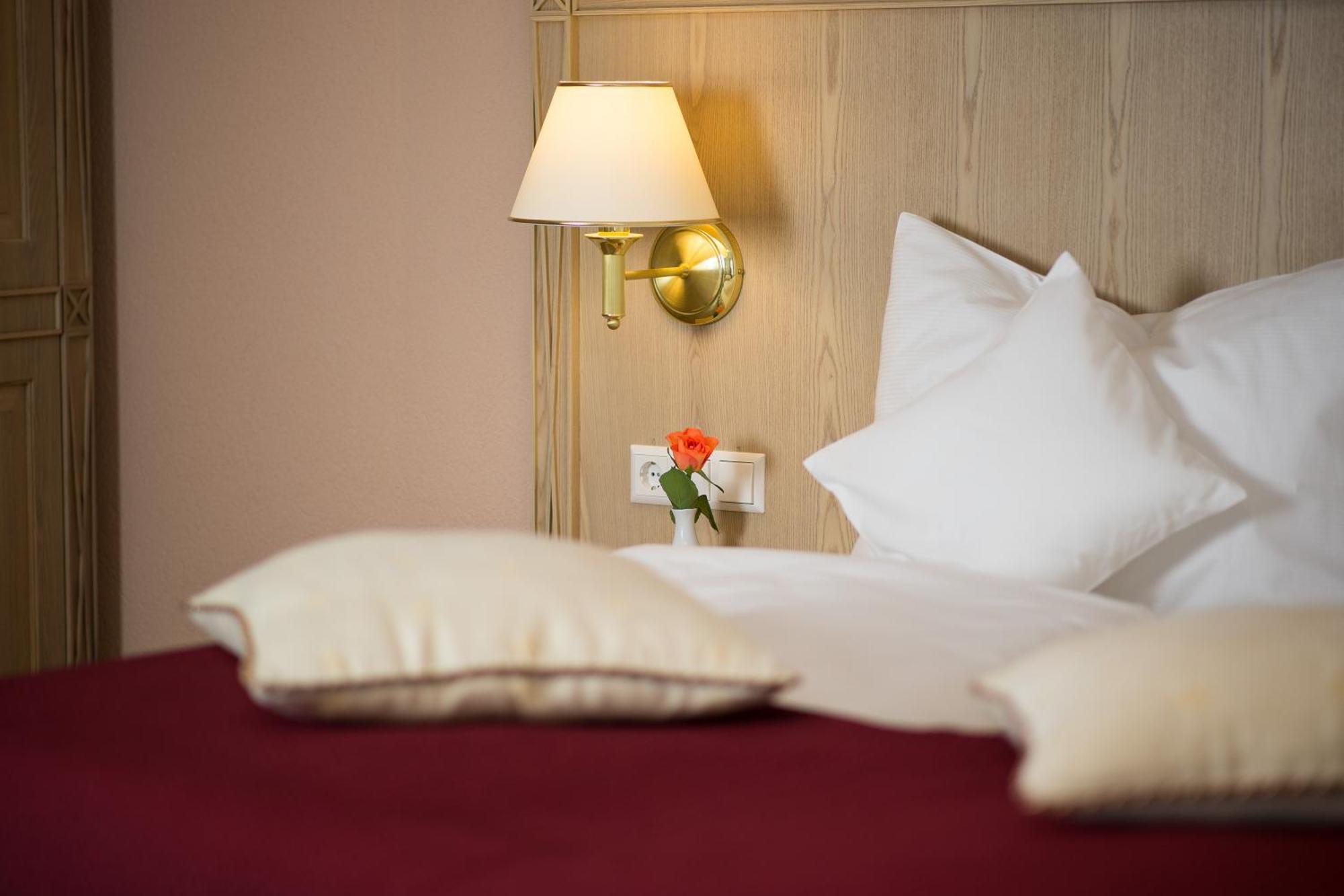 Hotel Rebstock Baden-Baden Szoba fotó