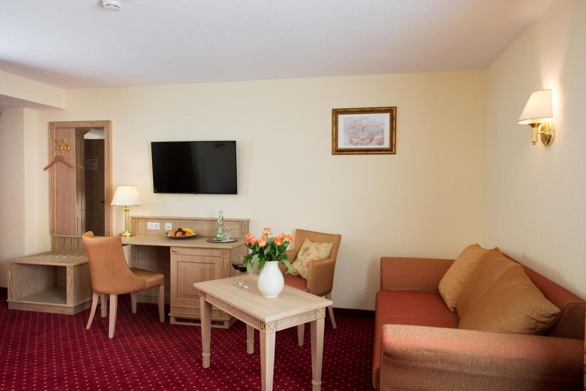 Hotel Rebstock Baden-Baden Szoba fotó