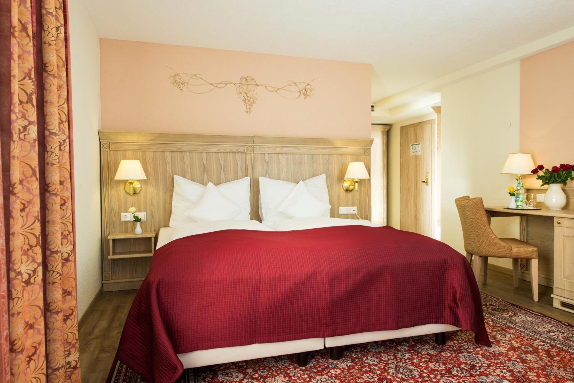 Hotel Rebstock Baden-Baden Szoba fotó